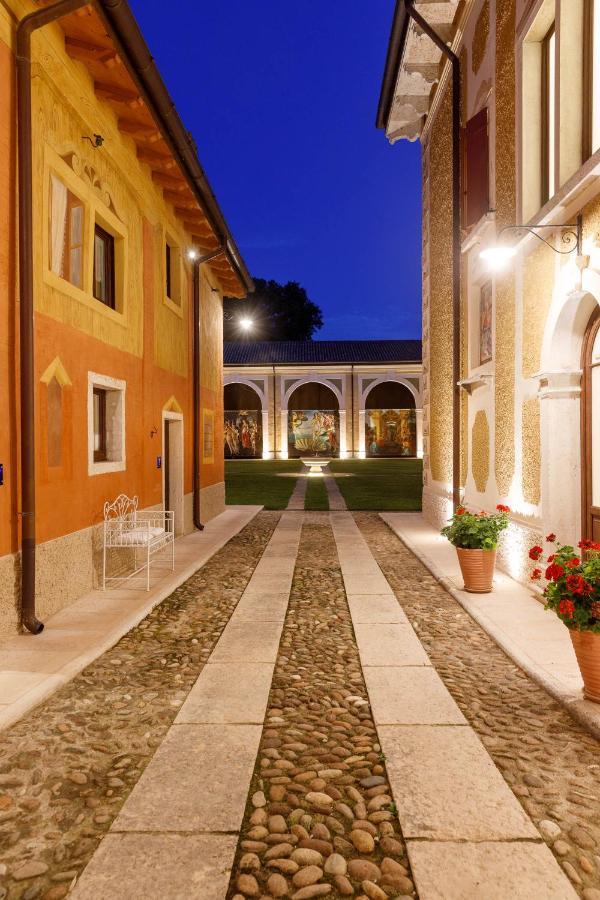 Villa Padovani Relais De Charme - Adults Only Pastrengo Exteriör bild
